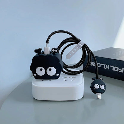 Iphone Charger Case Cover - Black Owl - 4 Piece Set (With Wire Protector)