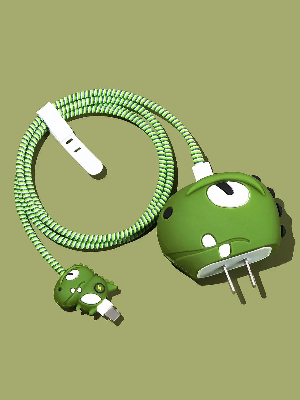 Iphone Charger Case Cover - Green Dragon - 4 Piece Set (With Wire Protector)