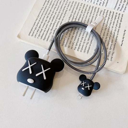 Iphone Charger Case Cover - XOXO - 4 Piece Set (With Wire Protector)