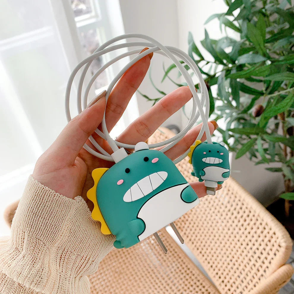 Iphone Charger Case Cover - Dragon - 4 Piece Set (With Wire Protector)
